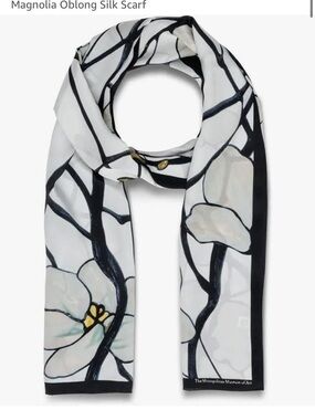 NWT Louis C. Tiffany White Magnolia Oblong Silk Scarf - The Met